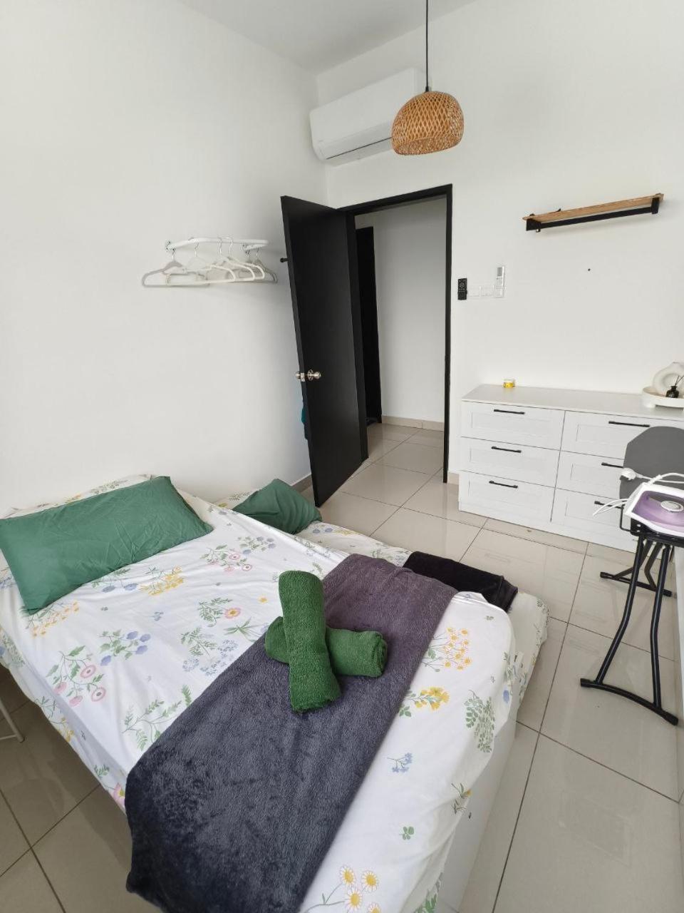 The Moon Homestay At Putrajaya Ngoại thất bức ảnh